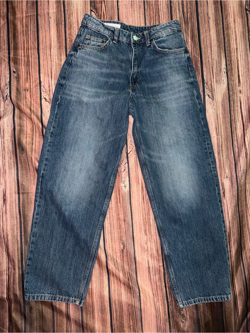 Zara Women's Faded Blue Boyfriend Jeans